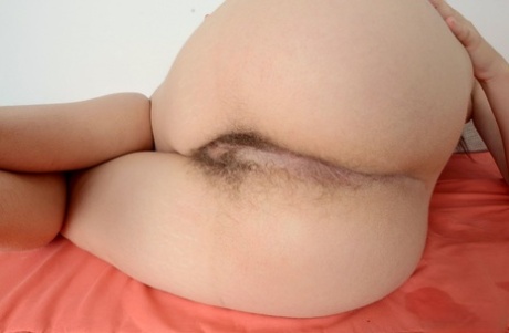 Amateur babe Aali Rousseau proudly shows her hot boobs & hairy holes close up