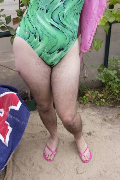 Thick Hairy Pics